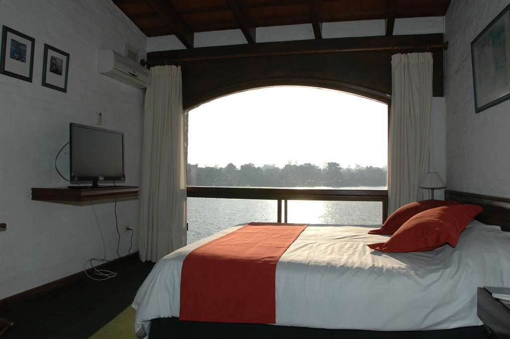 מלון סיודאד לה קוסטה Wyndham Garden Montevideo Carrasco חדר תמונה