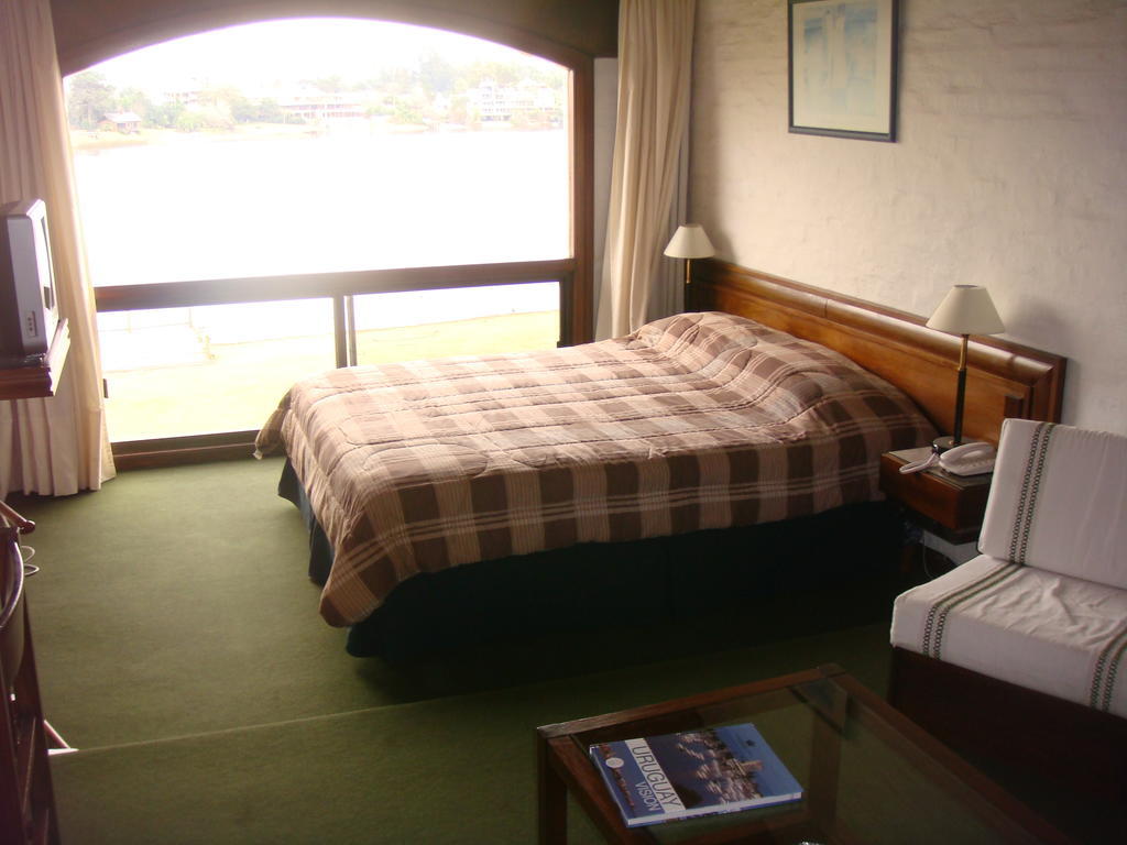 מלון סיודאד לה קוסטה Wyndham Garden Montevideo Carrasco חדר תמונה