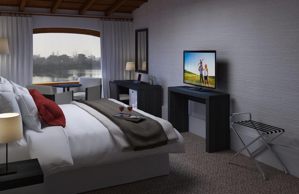 מלון סיודאד לה קוסטה Wyndham Garden Montevideo Carrasco מראה חיצוני תמונה