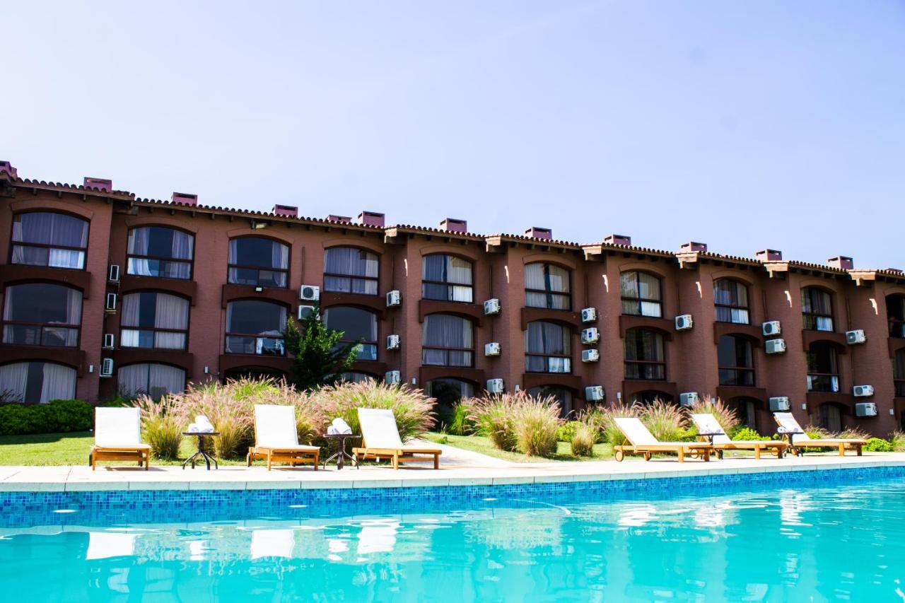 מלון סיודאד לה קוסטה Wyndham Garden Montevideo Carrasco מראה חיצוני תמונה